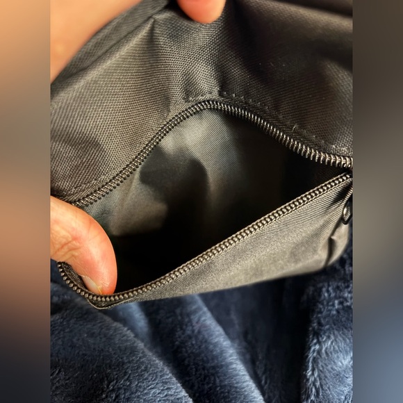 Snoopy Black Crossbody Bag - Picture 2 of 5